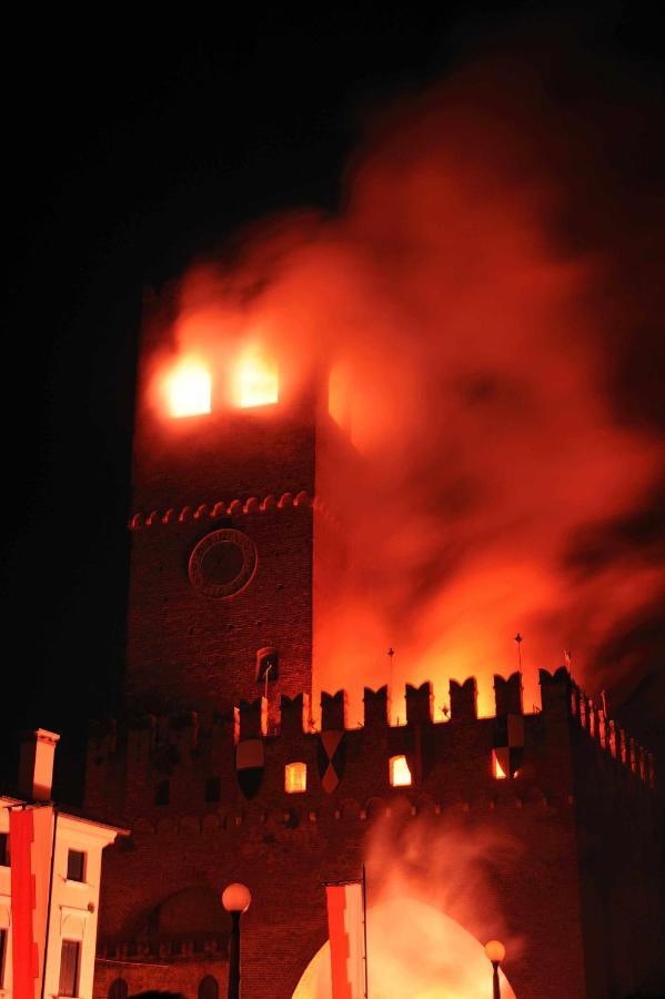 شقة نوالي  في Al Gufo Viola Close To Venice المظهر الخارجي الصورة